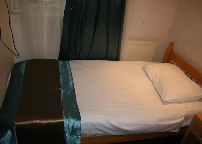 Earls Court Garden Hotel